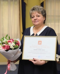Поздравляем нашего руководителя Шишкину Марину Львовну с заслуженной наградой Московской областной Думы.